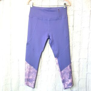 CALIA BY CARRIE UNDERWOOD Yoga Capri Activewear  Medium